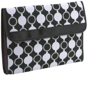 Kailo Chic for Nuo Padded Notebook Tablet Sleeve